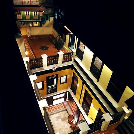 Bed and Breakfast Deewanji Ni Haveli Ahmadábád Exteriér fotografie