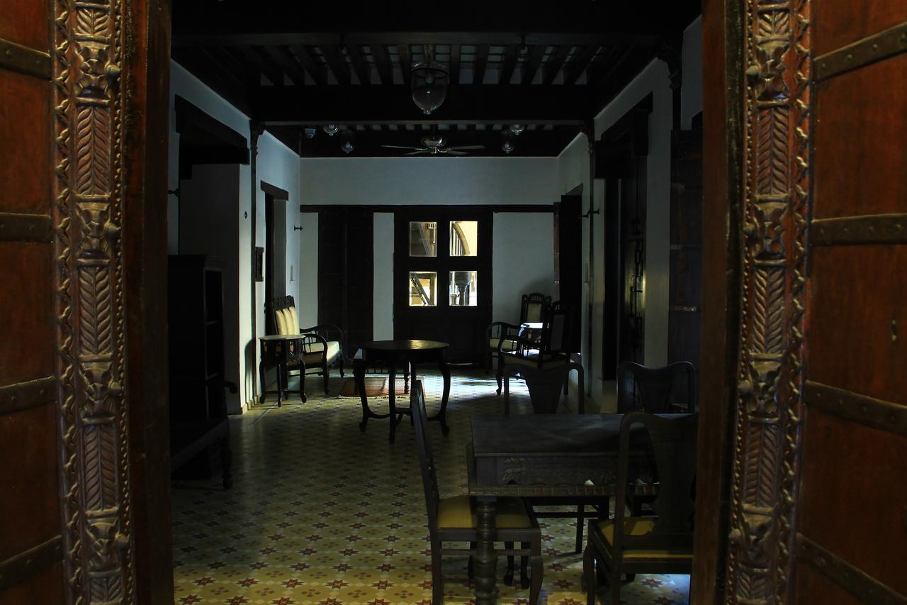 Bed and Breakfast Deewanji Ni Haveli Ahmadábád Exteriér fotografie
